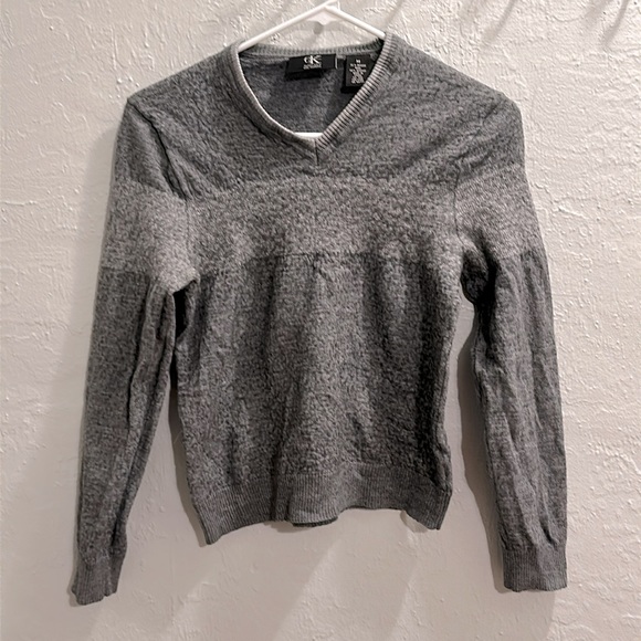 Calvin Klein V-Neck Wool Sweater - Medium - Picture 1 of 4
